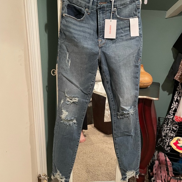 Good American Good Waist Released Hem Jeans - Picture 14 of 15